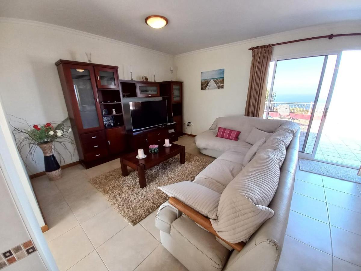 Casa Abreu Gouveia In Ponta Do Pargo Villa Calheta  Dış mekan fotoğraf