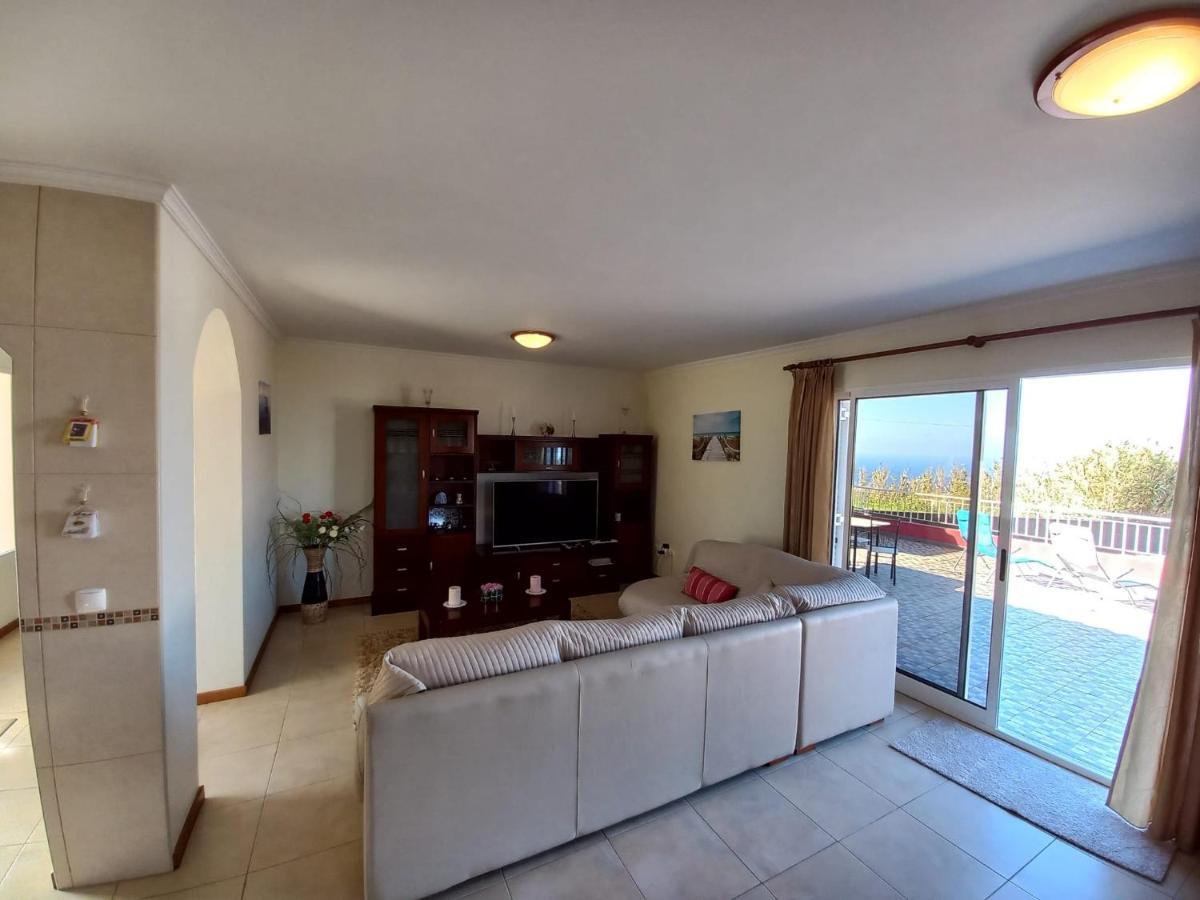 Casa Abreu Gouveia In Ponta Do Pargo Villa Calheta  Dış mekan fotoğraf